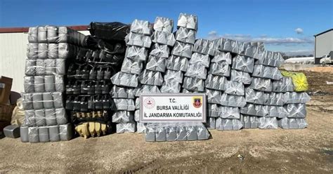 Bursa'da 35 bin litre kaçak madeni yağ ele geçirildi - Son Dakika Haberleri